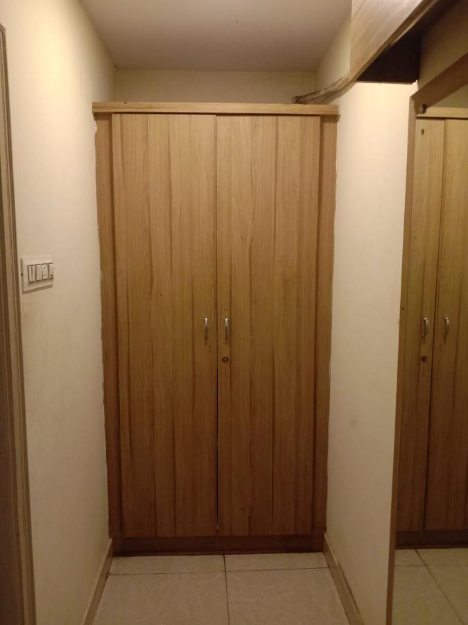 Hotel Blue Bell Bangalore Exteriör bild